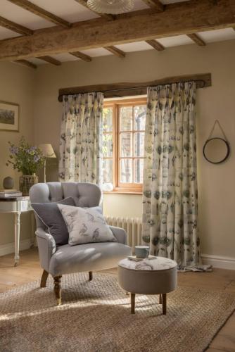 Giles Interiors, Pershore. Curtains and Blinds Worcestershire.